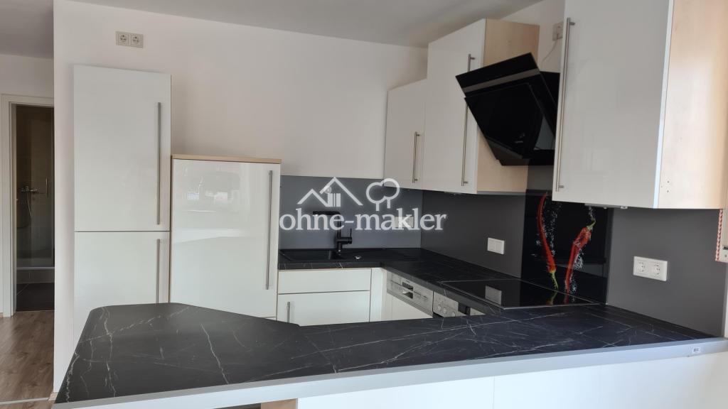 Schöne Wohnung, 2 Zimmer, Küche, Bad, Stellplatz - Photo 3