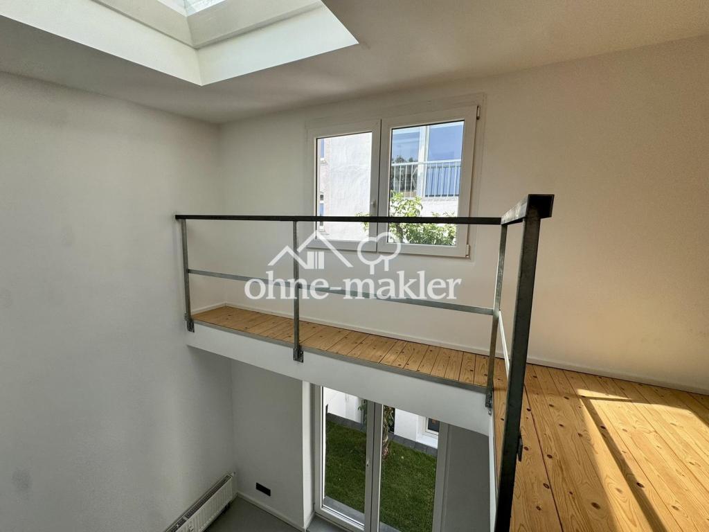 Exklusives Hinterhof-Loft mit Garten, Terrasse & Galerie | Erstbezug | Flingern - Photo 4