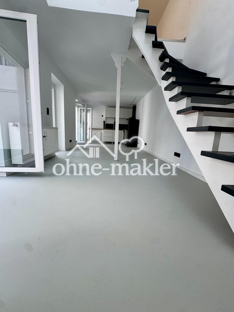 Exklusives Hinterhof-Loft mit Garten, Terrasse & Galerie | Erstbezug | Flingern - Photo 1