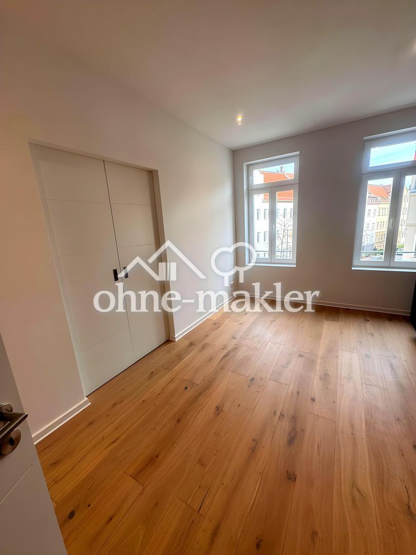Erstbezug nach Sanierung – Traumhafte 2,5-Zimmer-Wohnung mit Balkon & Einbauküche im Bülowviertel - Foto 4