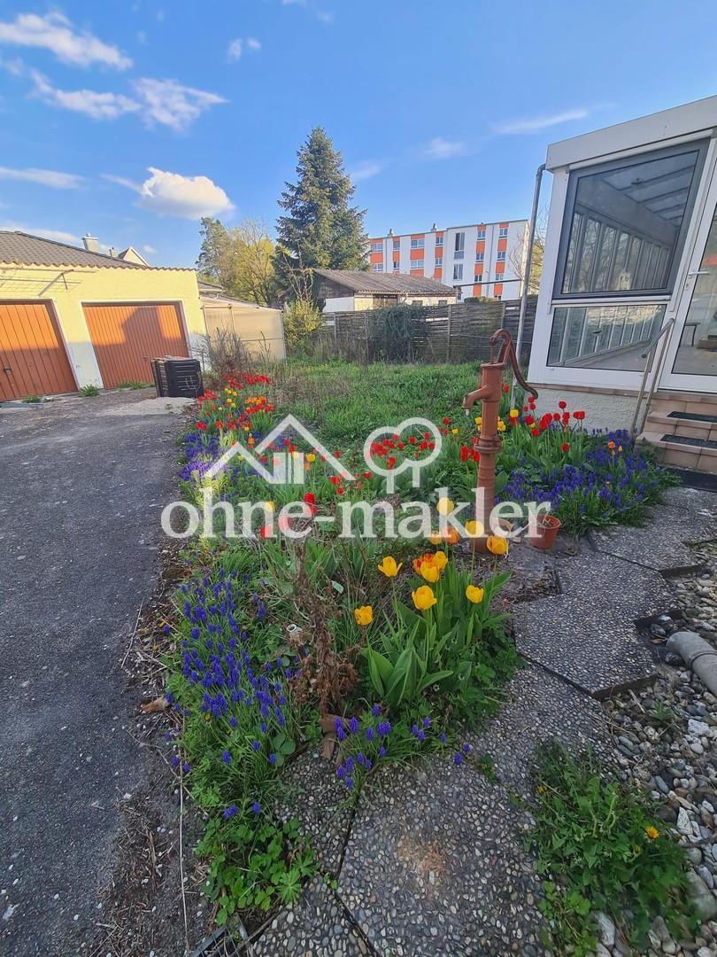 Stilvolle, renovierte 3-Zimmer-Erdgeschosswohnung mit großem Wintergarten und Garten - Photo 5