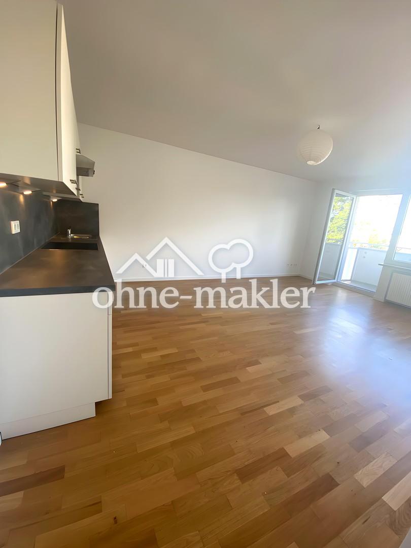 Modern sanierte 3-Zimmer-Wohnung mit Balkon und Einbauküche in München-Laim - Foto 2