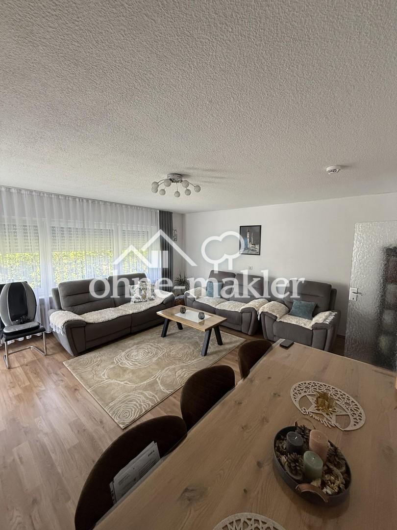 Stilvolle 4-Zimmer-Wohnung mit Balkon, Garage & Keller in ruhiger Wohnlage - Photo 2