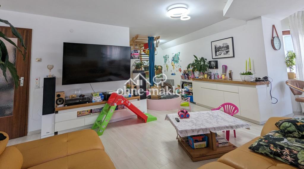gepflegte 4-Zimmer-Maisonette-Wohnung mit Balkon, Küche und Tiefgarage - Photo 3