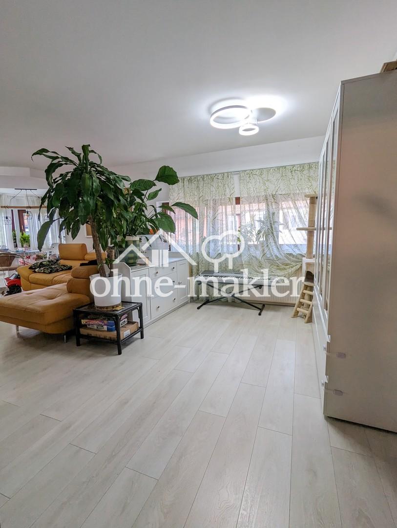 gepflegte 4-Zimmer-Maisonette-Wohnung mit Balkon, Küche und Tiefgarage - Photo 1