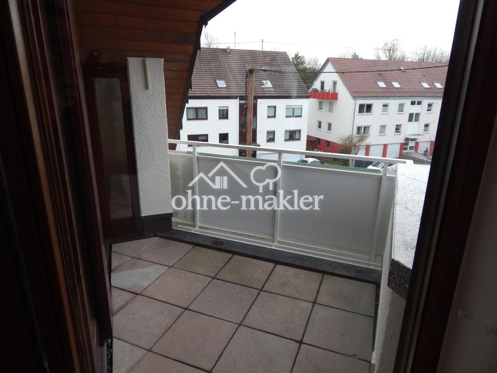 attraktive helle Dachgeschosswohnung mit Balkon - Photo 5