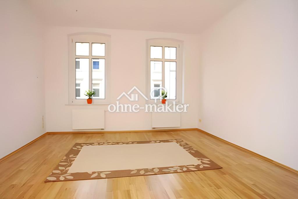 Designer-Bad/Parkett/großer Balkon: Charmante 3-Zi-Wohnung mit EBK / 3. OG - Foto 1