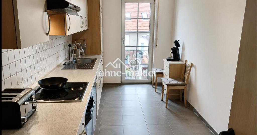 Gepflegte, moderne DG-Wohnung mit Fußbodenheizung, EBK in Wiesbaden-Breckenheim - Photo 1