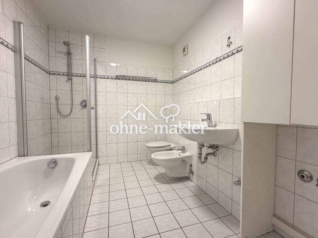 Zentrale 3-Zimmer-Wohnung mit Balkon - Foto 4