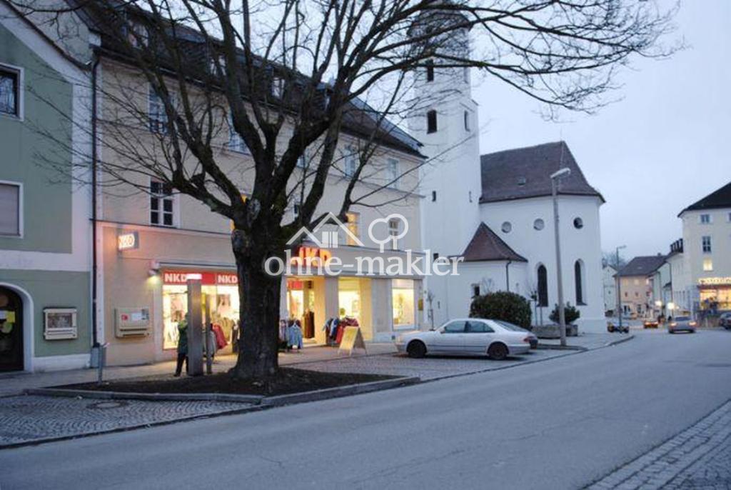 Schöne 2-Zi-DG-Wohnung mit Einbauküche und kleiner Dachterasse in Bogen Zentrum (1012) - Foto 3