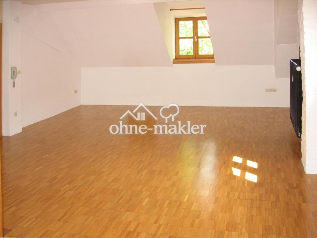 Schöne 2-Zi-DG-Wohnung mit Einbauküche und kleiner Dachterasse in Bogen Zentrum (1012) - Foto 4