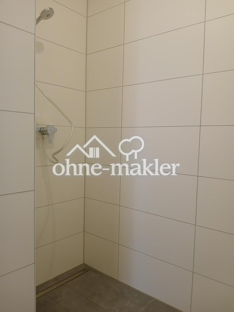 Helles WG-Zimmer in 3er-WG mit neuer Einbauküche und Terrasse - Photo 4