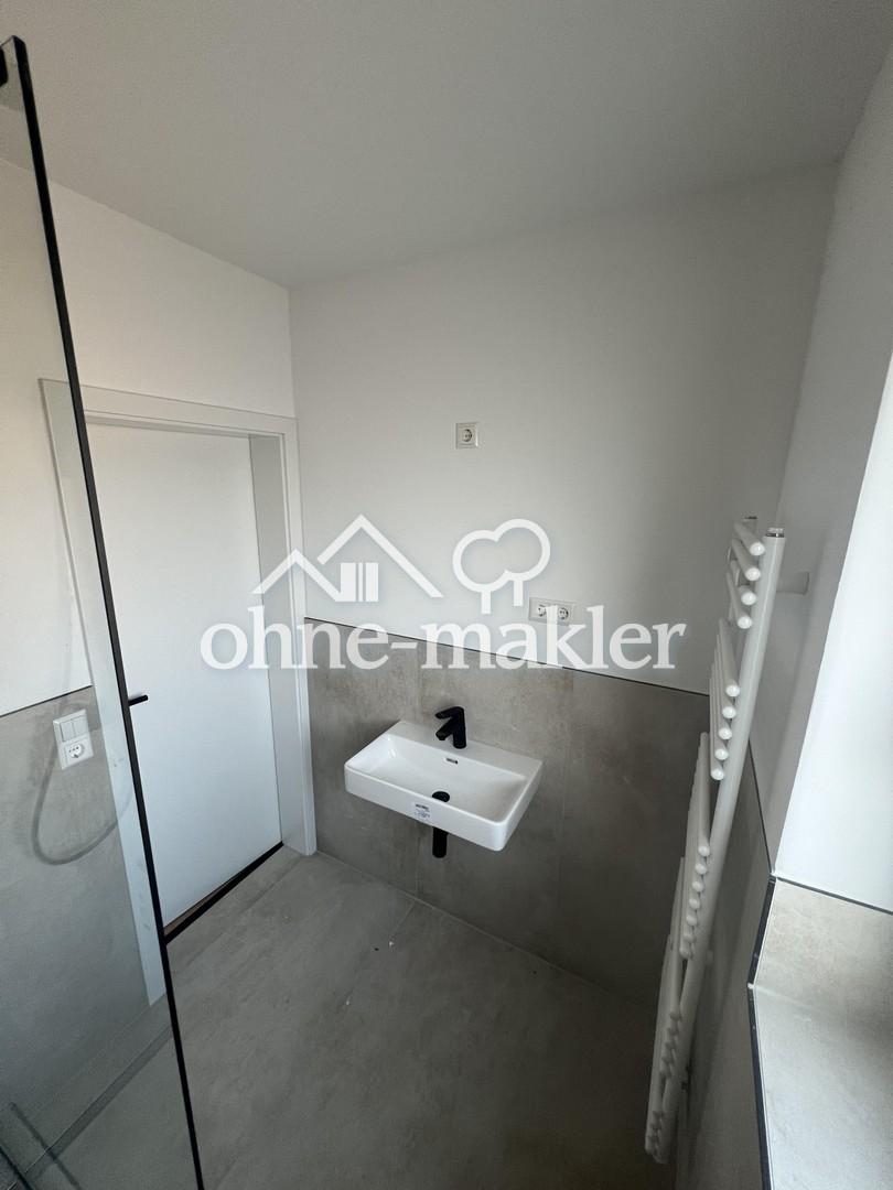 Frisch kernsanierte 2-Zimmer-Wohnung mit Balkon in Nürnberg – Erstbezug nach Sanierung - Photo 3