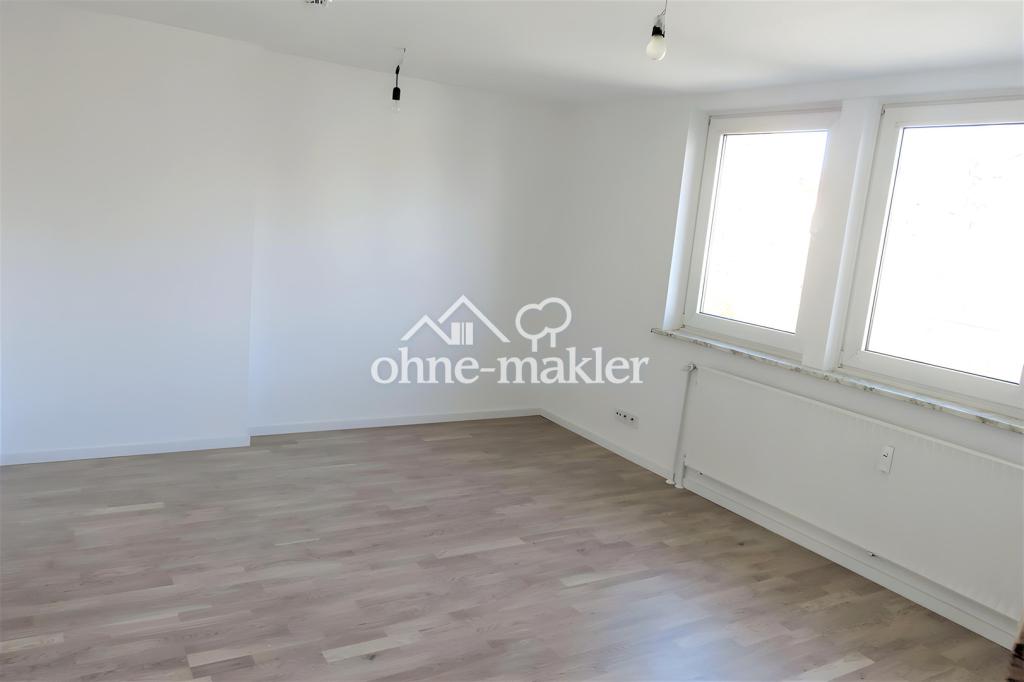 Schöne zentrumsnahe 4-Zimmer-Penthouse-Wohnung mit 92 qm, Dachterrasse und Keller im Ostviertel - Photo 1
