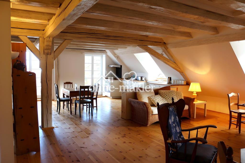 Lichtdurchflutete Loft-Wohnung über zwei Stockwerke in barockem Haus mit Garten - Photo 2