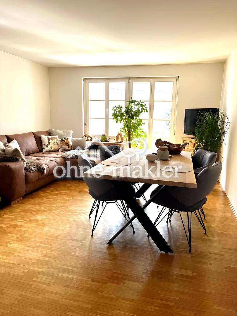 Helle, großzügige 3- Zimmer Wohnung mit Balkon zu vermieten - Egmating - Photo 1
