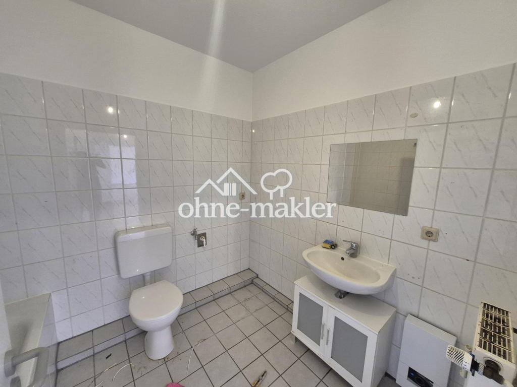 2-Zi.-DG-Wohnung, frisch renoviert - 11 min. mit dem Auto zum Bahnhof Buxtehude - Photo 3