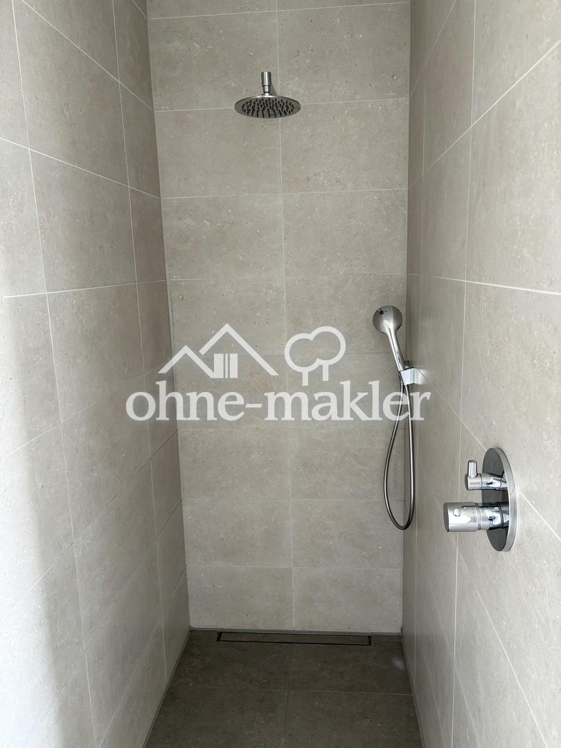 Hochwertige Dachgeschosswohnung mit besonderem Komfort - Aufzug direkt in die Wohnung - Foto 4