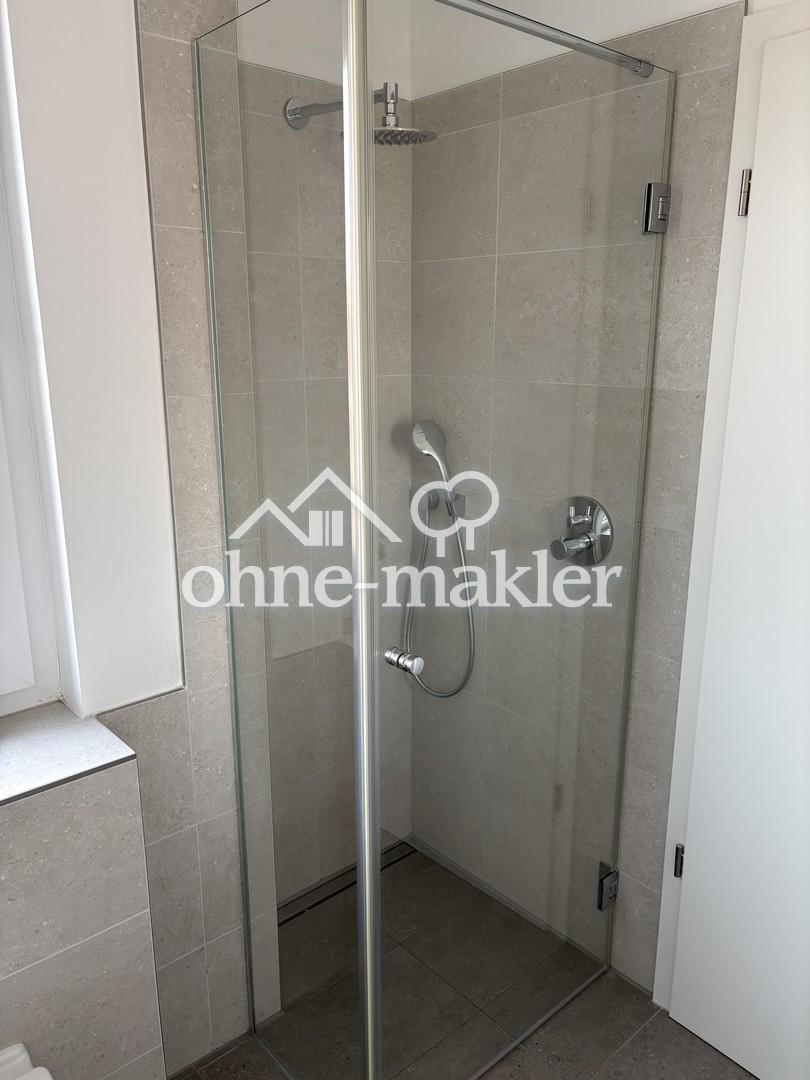 Hochwertige Dachgeschosswohnung mit besonderem Komfort - Aufzug direkt in die Wohnung - Foto 3