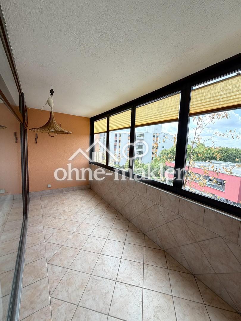 Charmante möbilierte 1-Zimmerwohnung mit Loggia - Photo 4