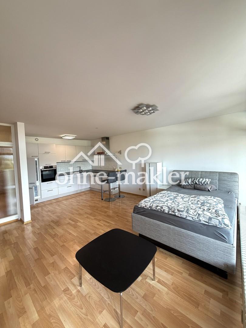 Charmante möbilierte 1-Zimmerwohnung mit Loggia - Photo 2