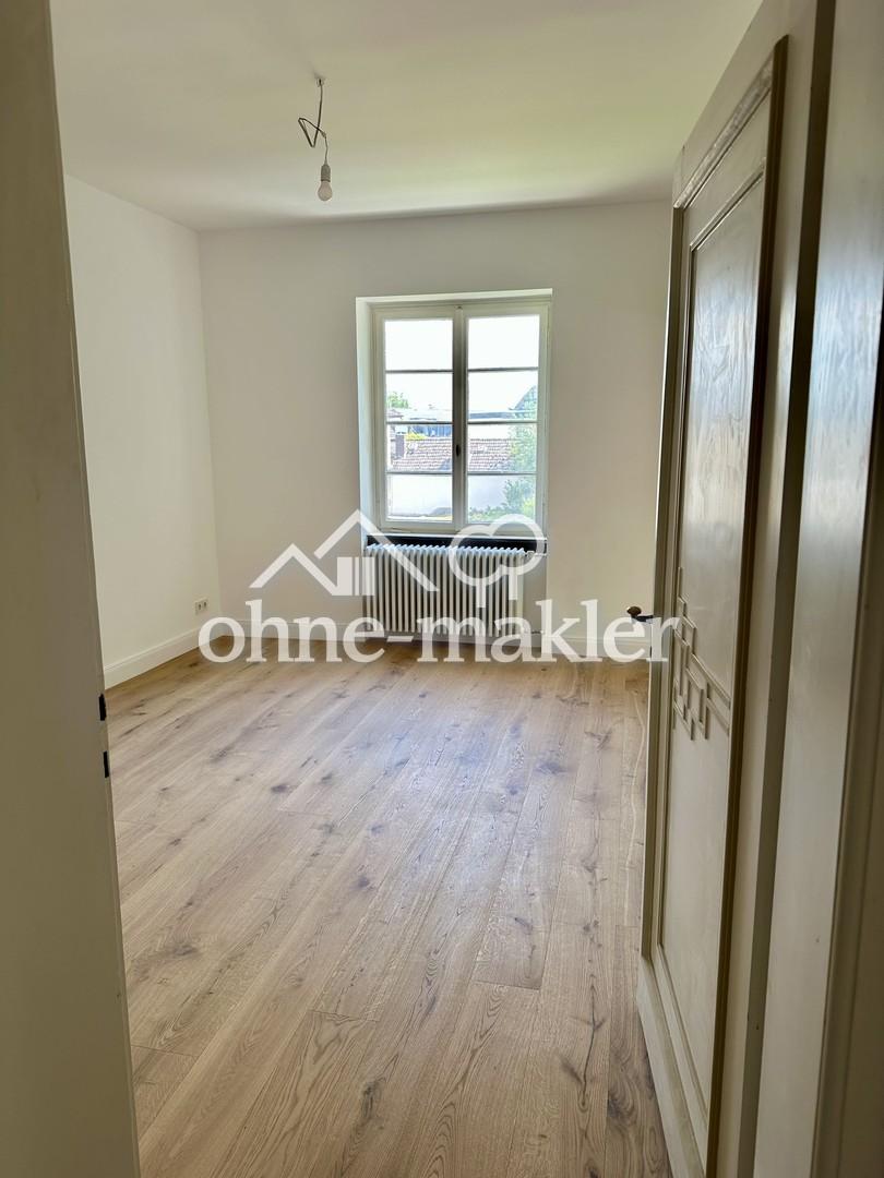 Altbau-Charme trifft modernen Komfort — 5 Zimmer, 140 m², Garten & Licht | Bad Homburg‑Kirdorf - Photo 2