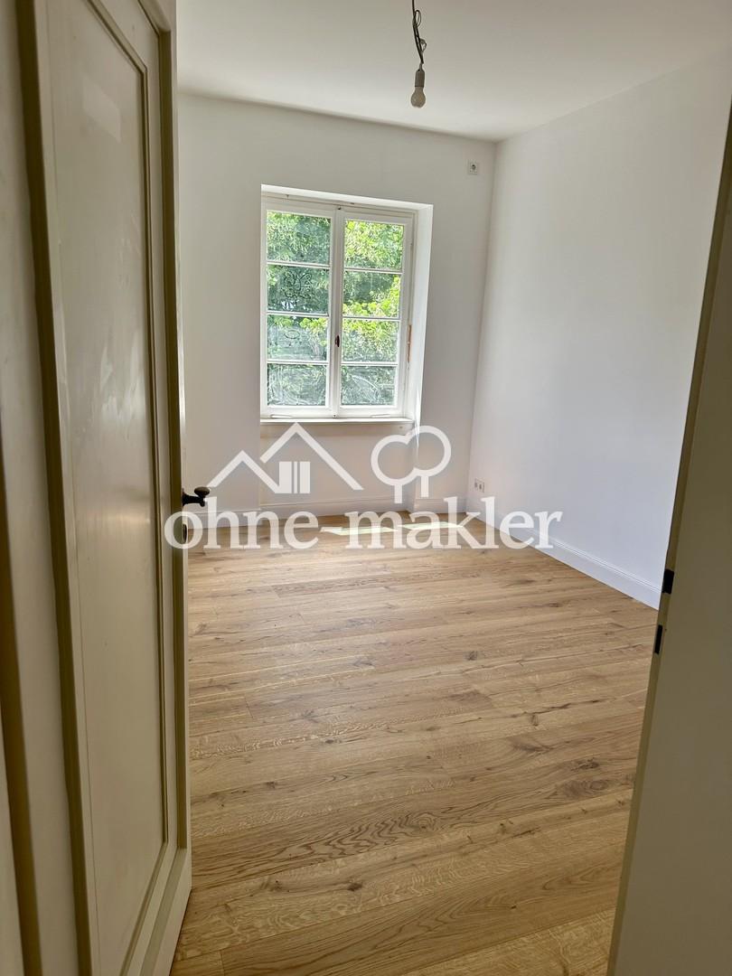 Altbau-Charme trifft modernen Komfort — 5 Zimmer, 140 m², 1.OG, Garten & Licht | Bad Homburg‑Kirdorf - Photo 2