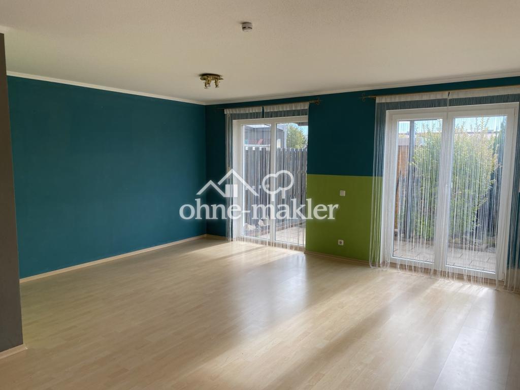 Attraktives Reihenhaus mit Terrasse und Garten in Schrobenhausen - Photo 1