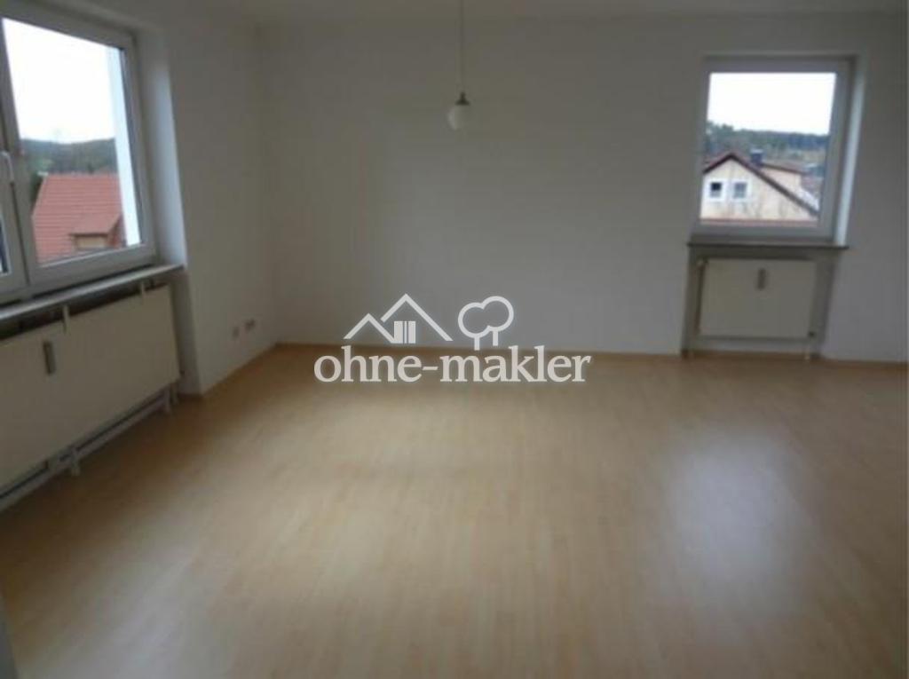 Moderne 2-Zimmer-Wohnung mit Balkon und Stellplatz in attraktiver Wohnlage Altenkunstadt - Foto 4