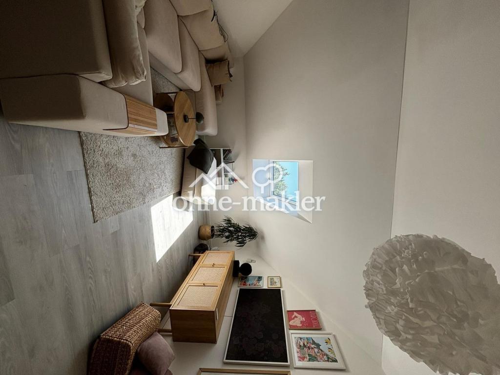 Moderne 3-Zimmer-Dachgeschosswohnung (A+) mit Loggia, Einbauküche, Stellplatz und großem Dachboden - Photo 1