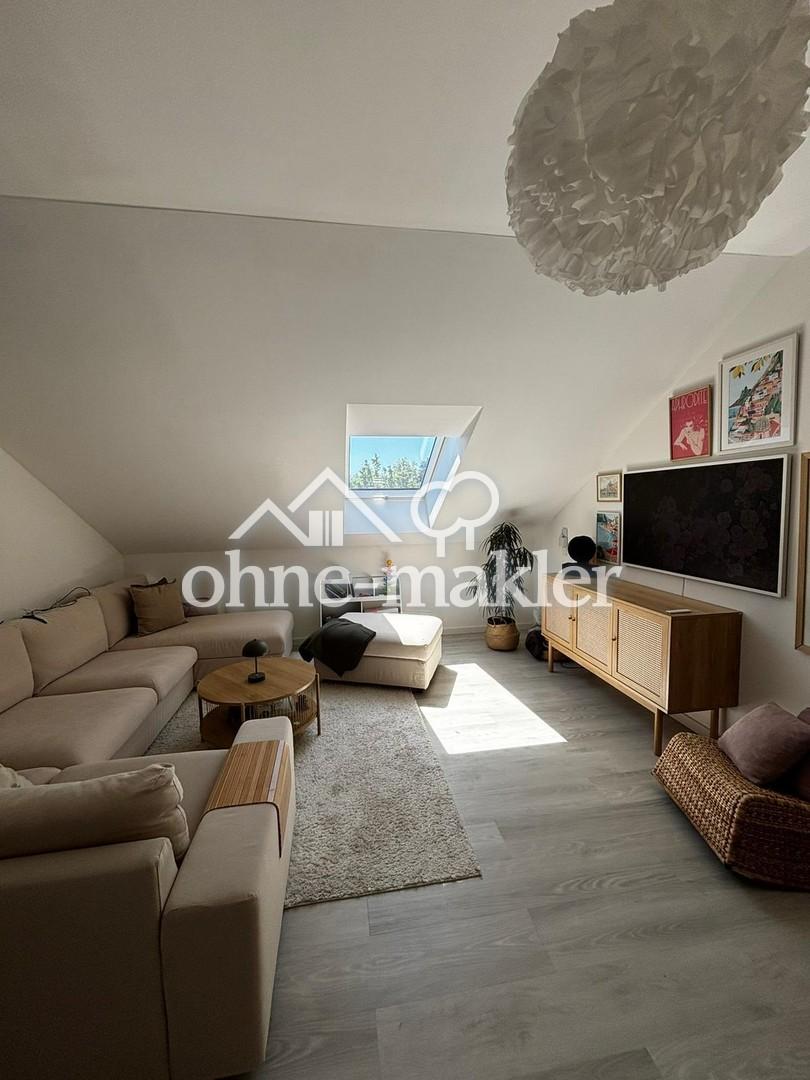 Moderne 3-Zimmer-Dachgeschosswohnung (A+) mit Loggia, Einbauküche, Stellplatz und großem Dachboden - Foto 1