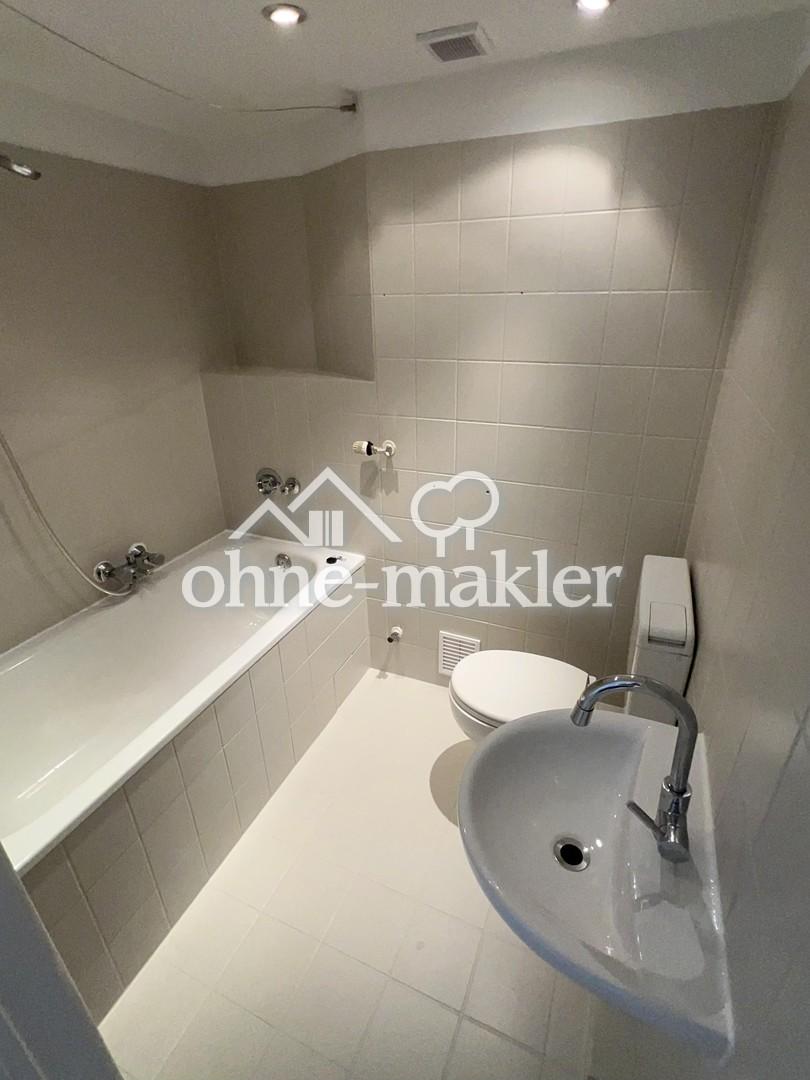 Attraktive 3-Zimmer-Wohnung mit Balkon in guter Lage von Wuppertal Barmen - Photo 2