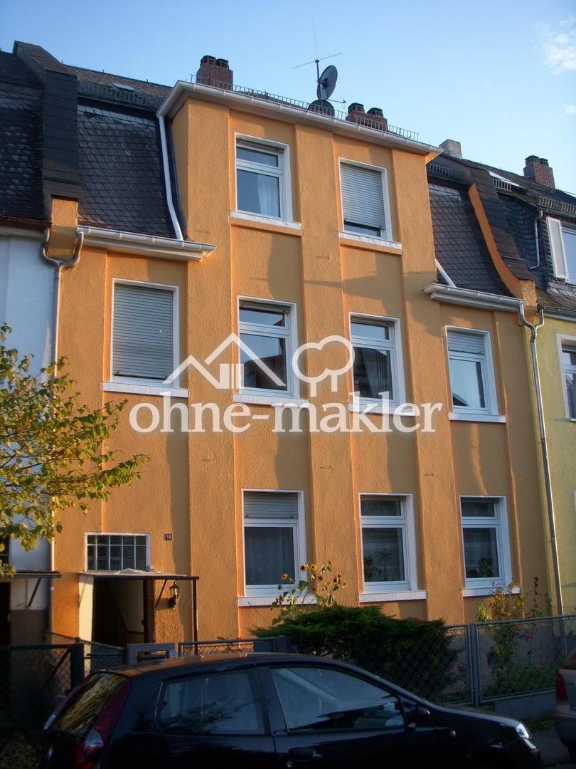 Charmante 4-Zimmer-Altbauwohnung mit Gartenmitbenutzung in ruhiger Lage - Foto 2