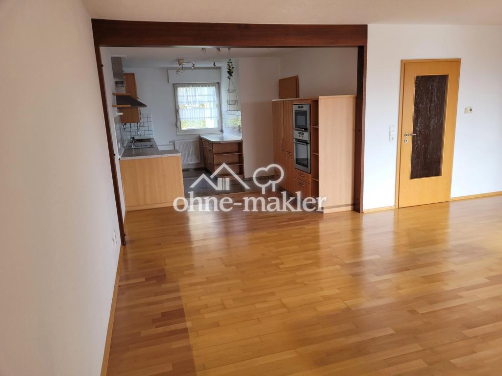 großzügige 4,5-Zimmer-Wohnung mit Terrasse und Gemeinschaftsgarten inkl. Außenpool in Grunholz - Photo 1