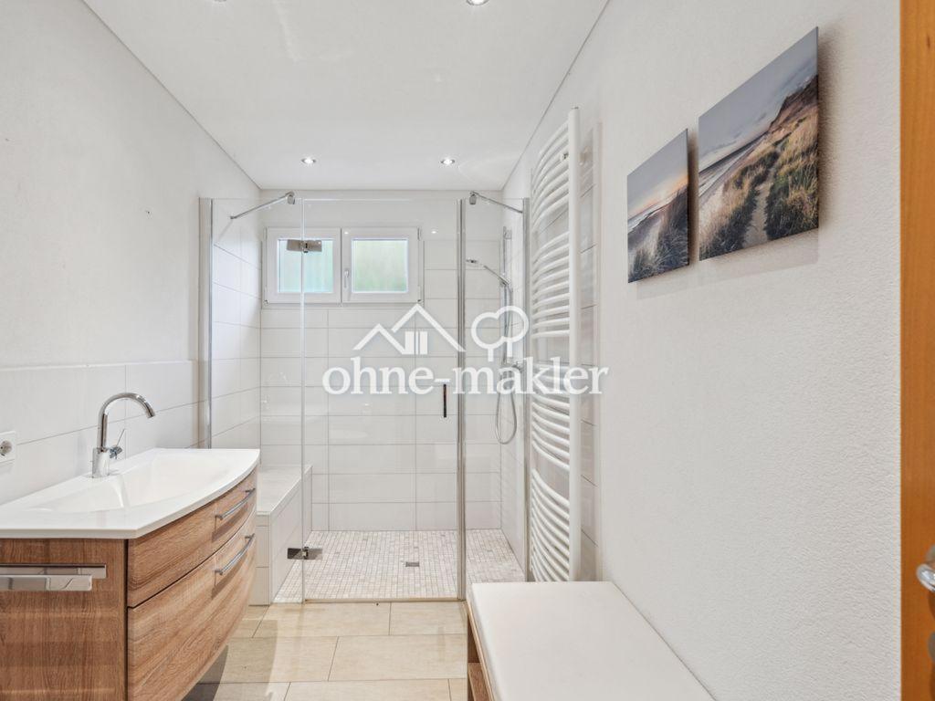 großzügige 4,5-Zimmer-Wohnung mit Terrasse und Gemeinschaftsgarten inkl. Außenpool in Grunholz - Photo 5