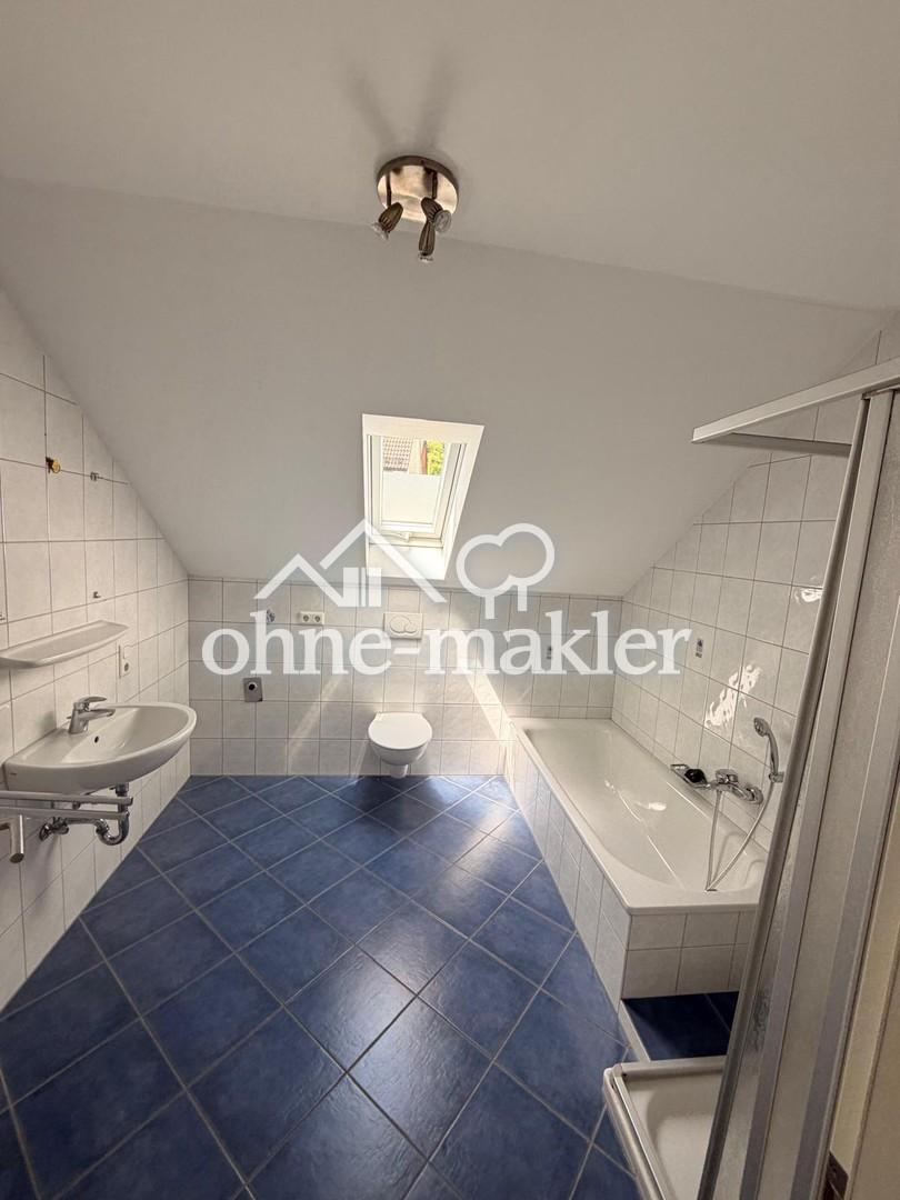 Großzügige 3-Zimmer-Wohnung (DG) mit Dachterrasse und traumhaftem Fernblick - Foto 2