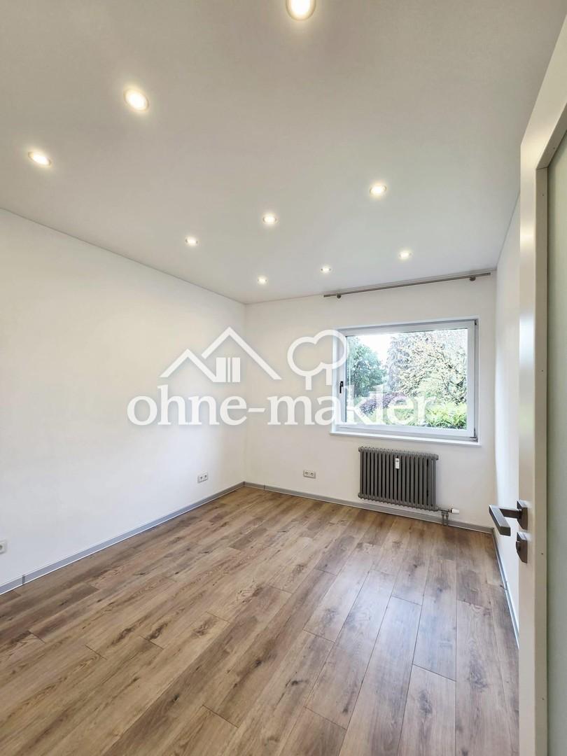 Schöne Wohnung in Saarn mit Garage und großem Balkon teilmöbliert - Photo 3