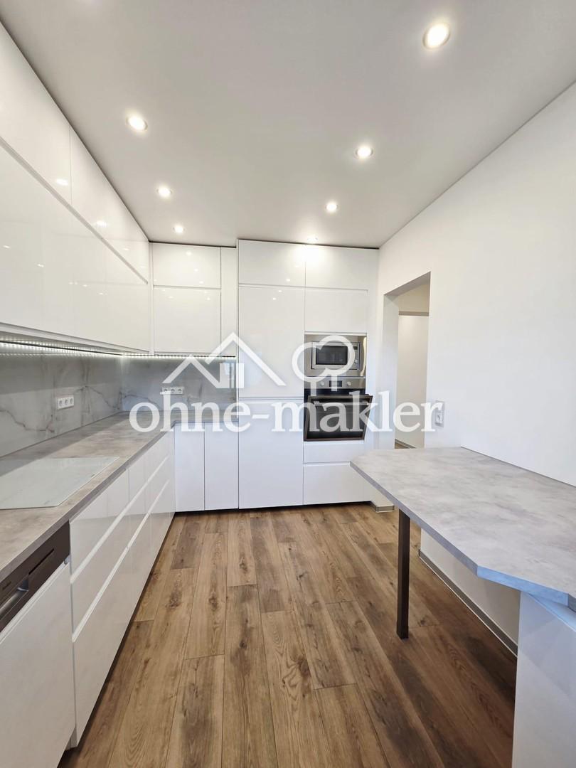 Schöne Wohnung in Saarn mit Garage und großem Balkon teilmöbliert - Photo 5