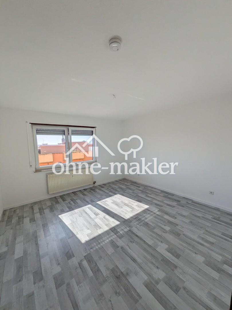 4-Zimmer-Wohnung in Tamm mit Dachterrasse - Erstbezug nach Renovierung - Photo 2