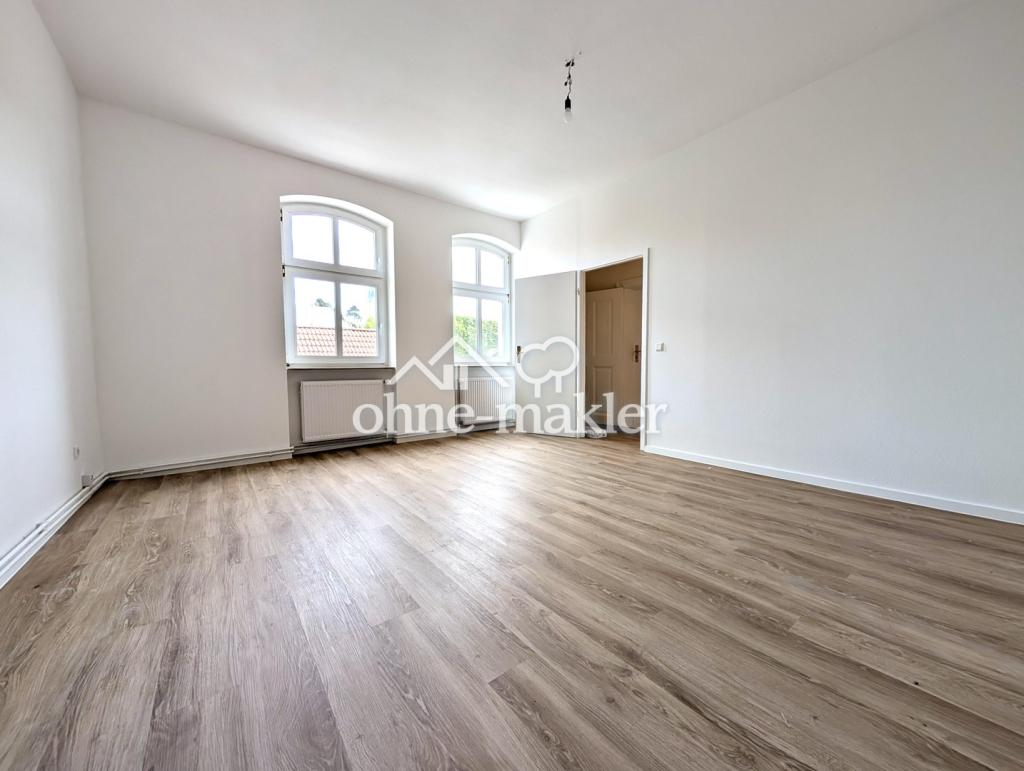 Sanierte 2,5-Zimmerwohnung im 1. OG mit Einbauküche - Photo 2