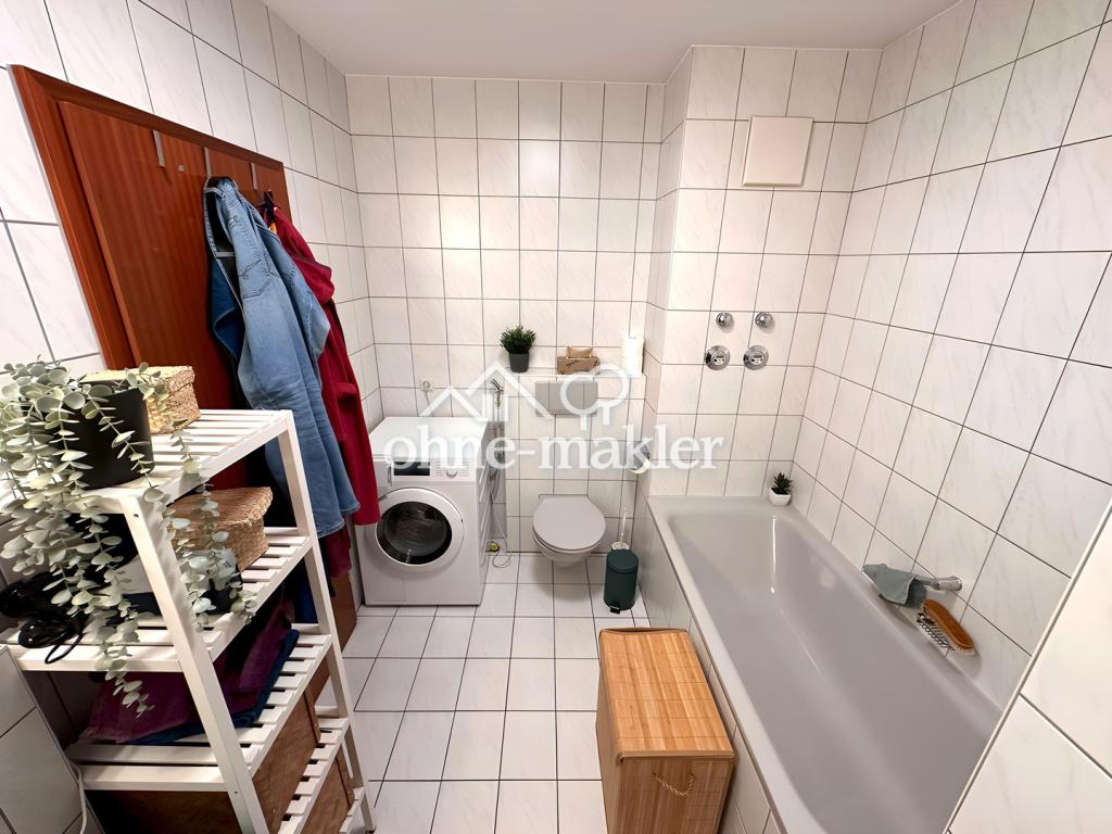 helle 2-Zimmer-Wohnung mit Balkon und Einbauküche in Augsburg - Photo 4