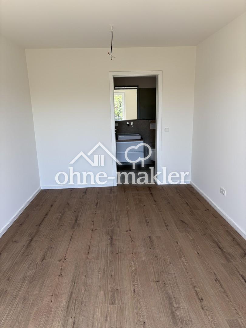 Exklusive 2-Zimmer-Neubauwohnung mit Balkon - Foto 1