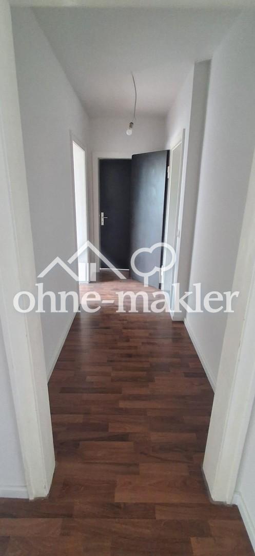 Sanierte und zentral gelegene 3 Zimmerwohnung in OB-Osterfeld - Photo 4
