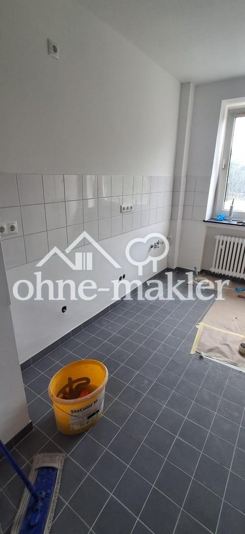 Sanierte und zentral gelegene 3 Zimmerwohnung in OB-Osterfeld - Photo 1