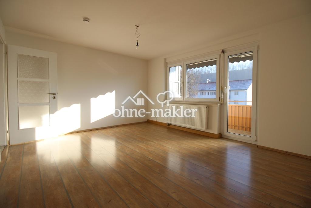 Helle 3-Zimmerwohnung mit 2 Balkonen und Garage in Lörrach-Brombach - Photo 2