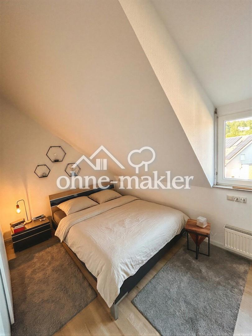 3-Zi-Maisonette-Wohnung mit Küche + 2 TG-Stellplätzen - ab 1.8. oder 1.9. - Photo 2