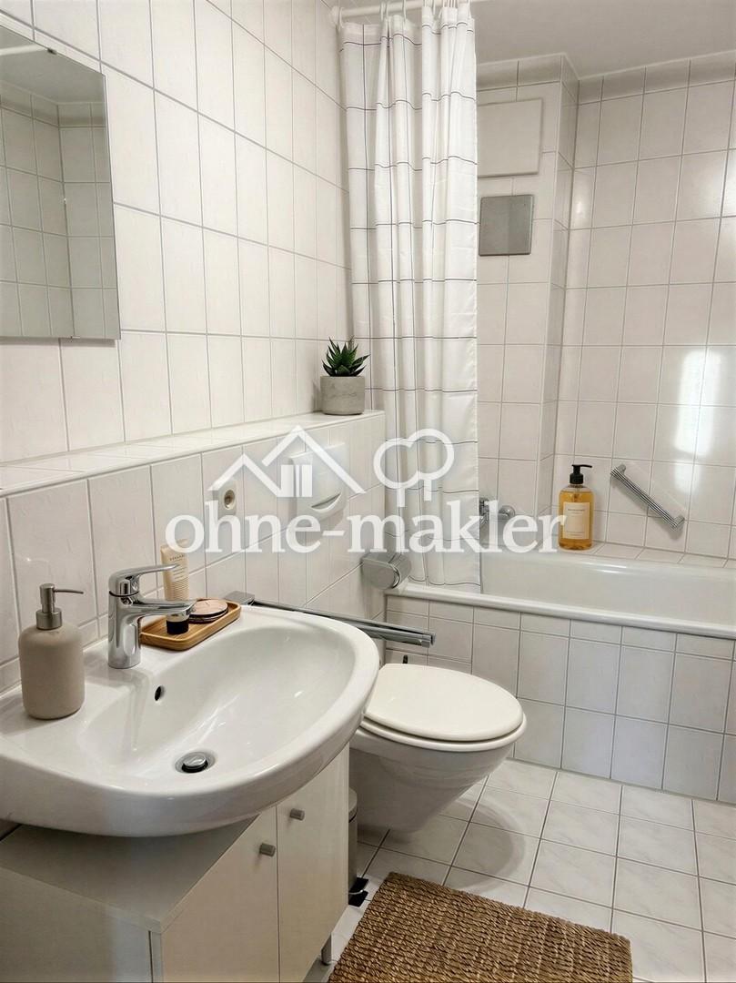 3-Zi-Maisonette-Wohnung mit Küche + 2 TG-Stellplätzen - ab 1.8. oder 1.9. - Photo 4