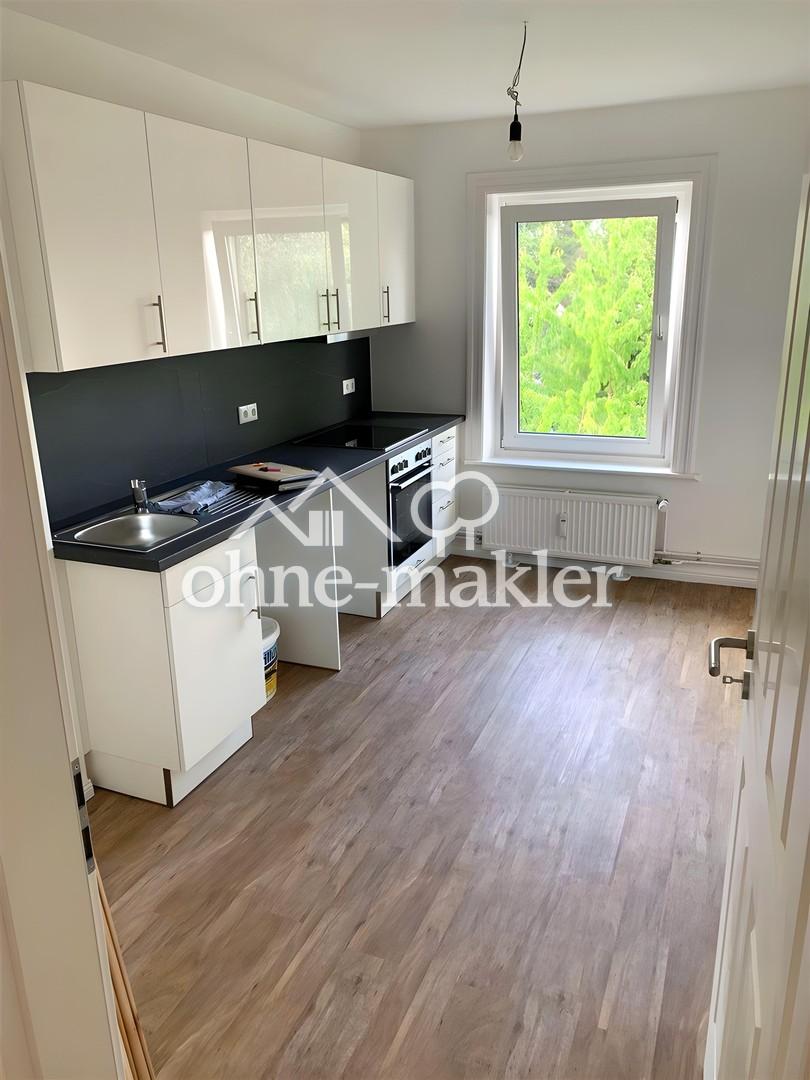 Exklusive 4-Zimmer-Dachgeschosswohnung für Studenten-WG – Frisch saniert | Neue Einbauküche - Photo 2
