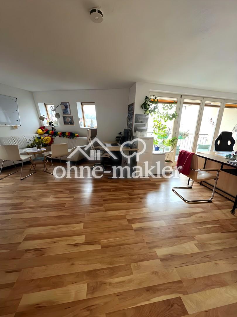 Großzügige 4-RW mit Dachterrasse im Zentrum - Foto 1