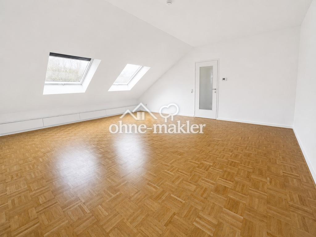 helle, geräumige & frisch renovierte 2 Zimmer Dachgeschosswohnung - Foto 5